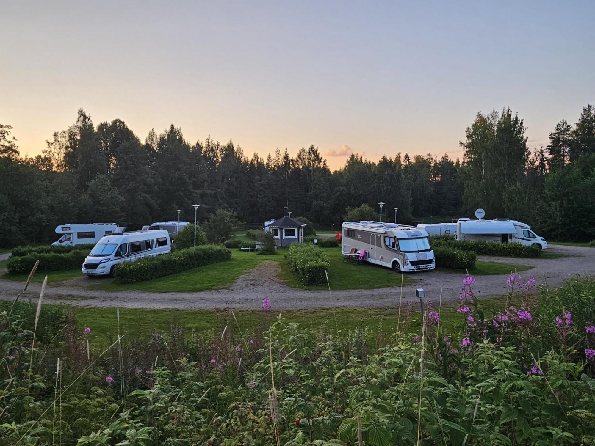 Haennilaensalmi Camping Viitasaari Exterior foto